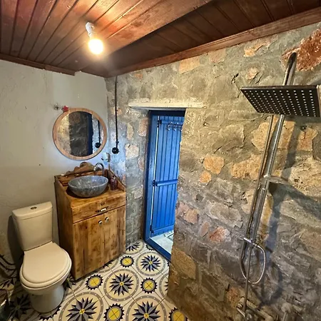 Togo Iztuzu Stonehouse-3 Bogazagzi