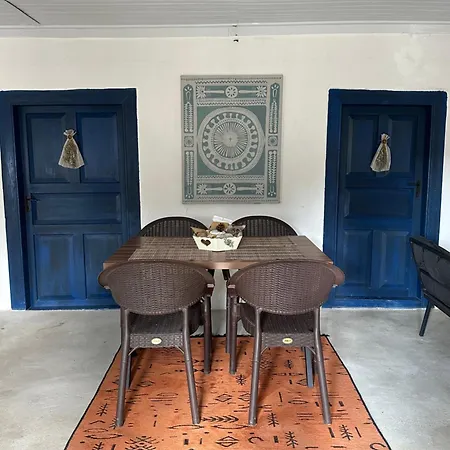 Togo Iztuzu Stonehouse-3 Chalé