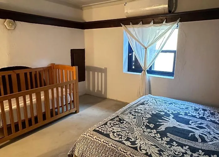 Togo Iztuzu Stonehouse-3 Alpstuga *